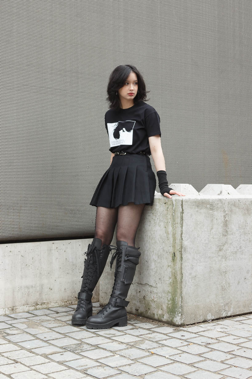 Blossom • T-shirt Black - Image 4