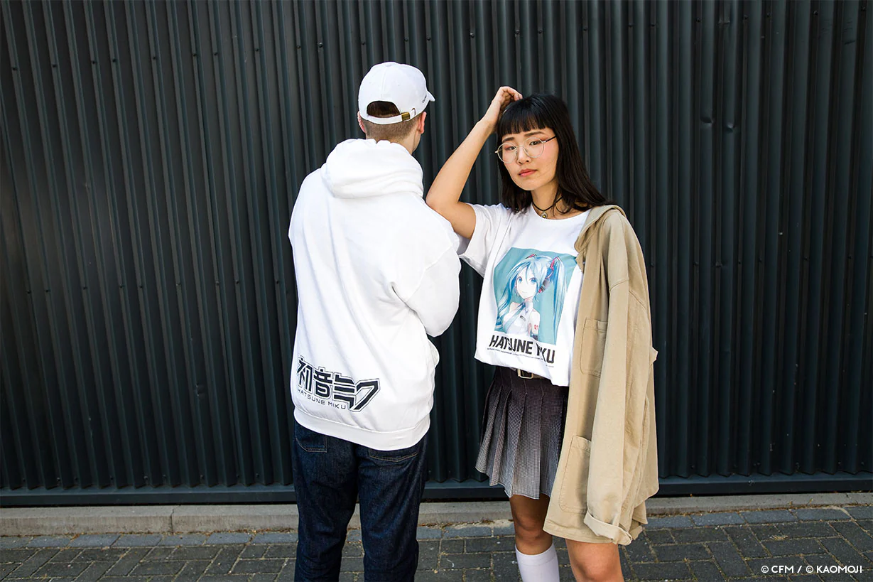 Hatsune Miku • Hoodie White - Image 4