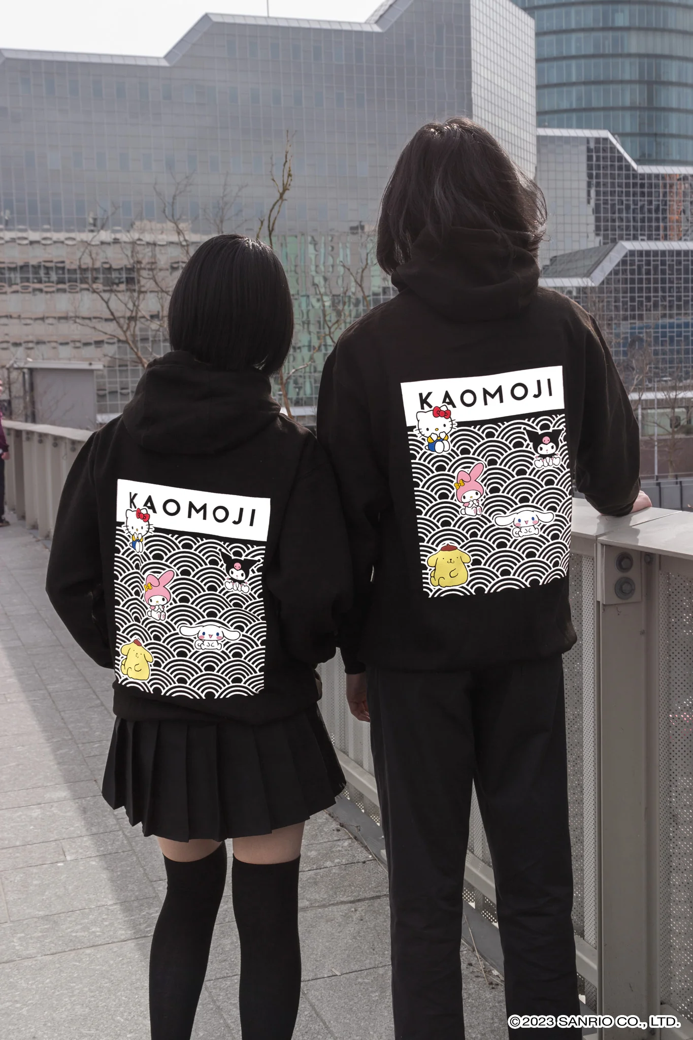 Hello Kitty And Friends • Hoodie Black - Image 2