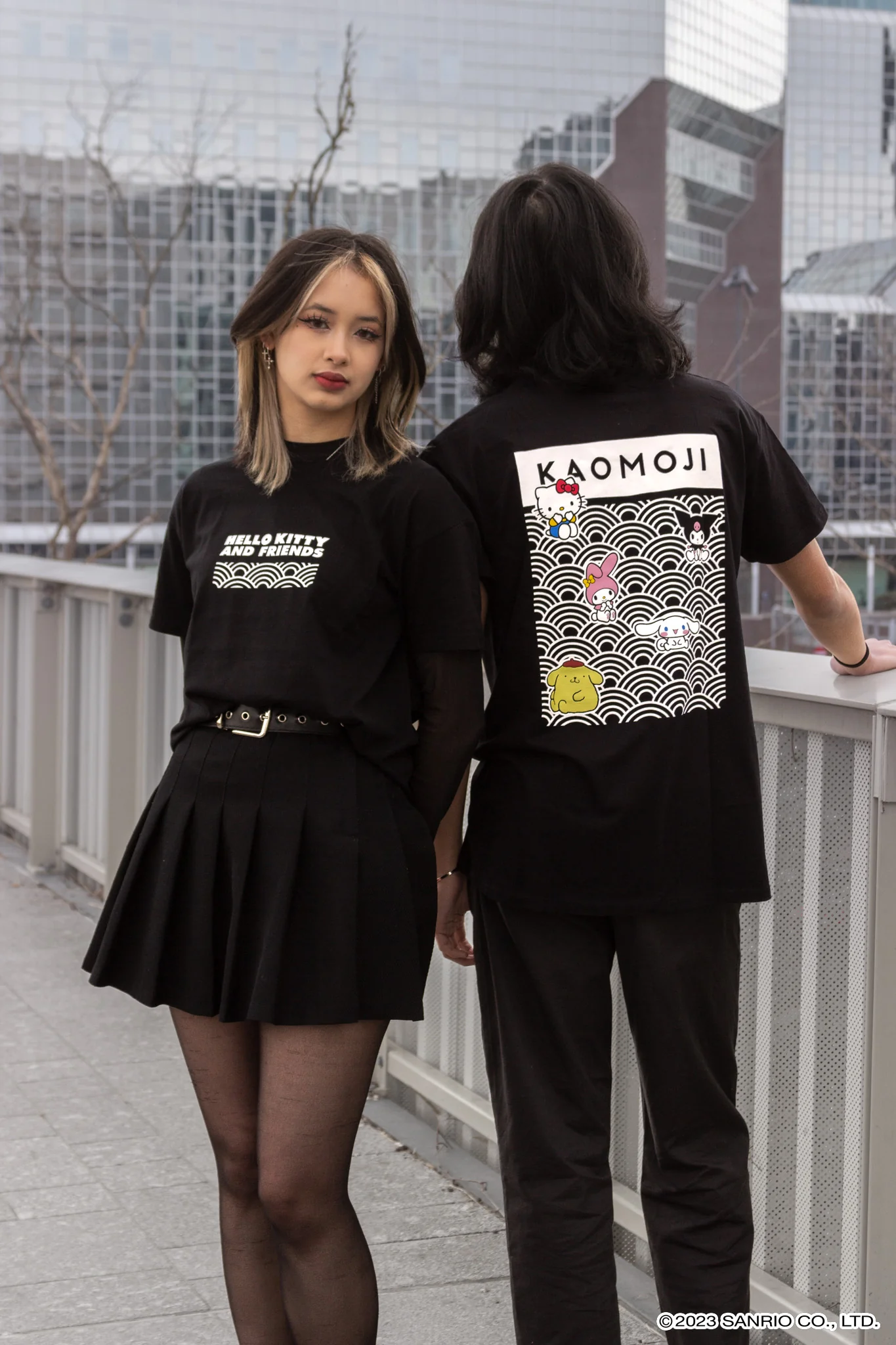 Hello Kitty And Friends • T-shirt Black - Image 2