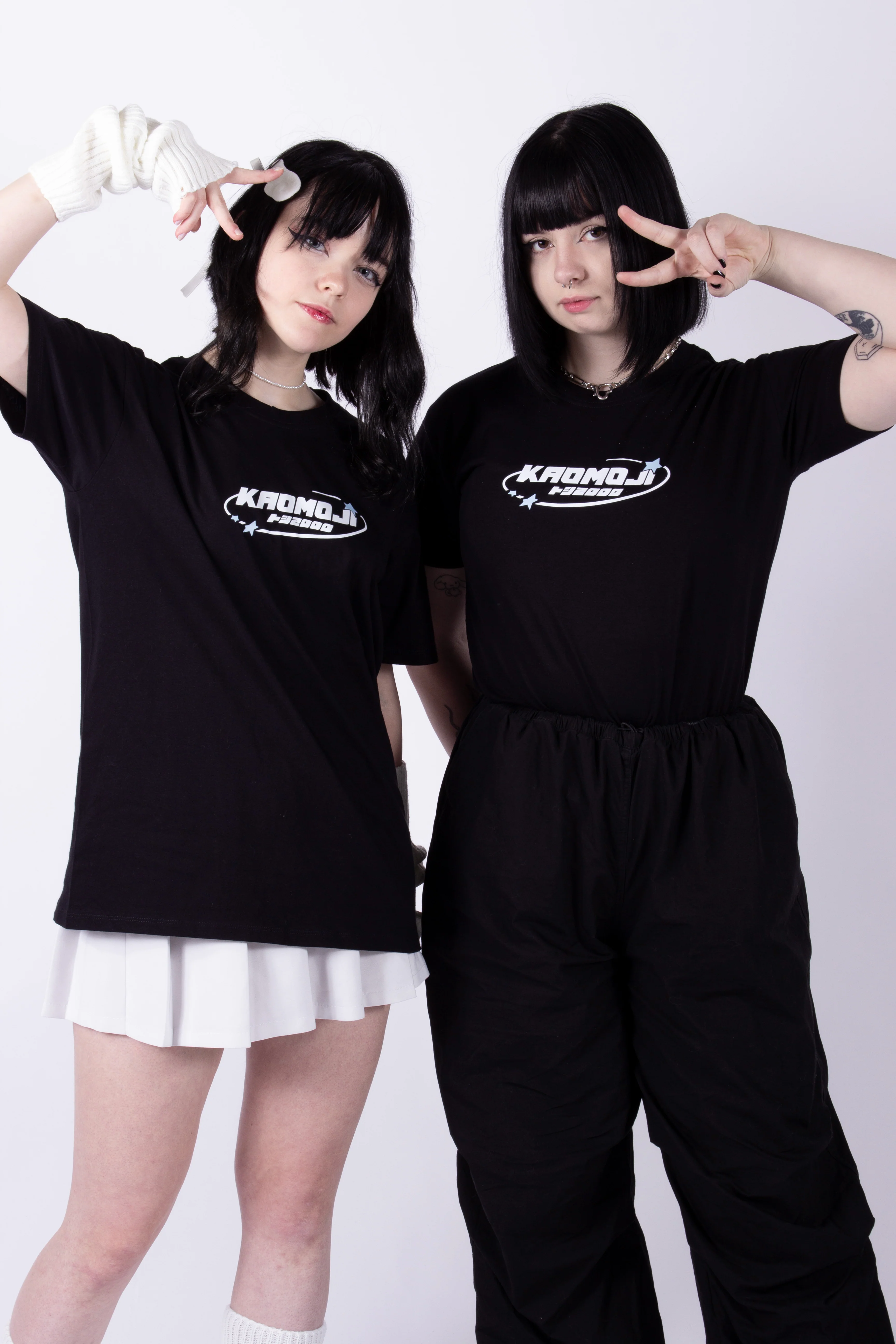 Hikari • T-shirt Black - Image 9