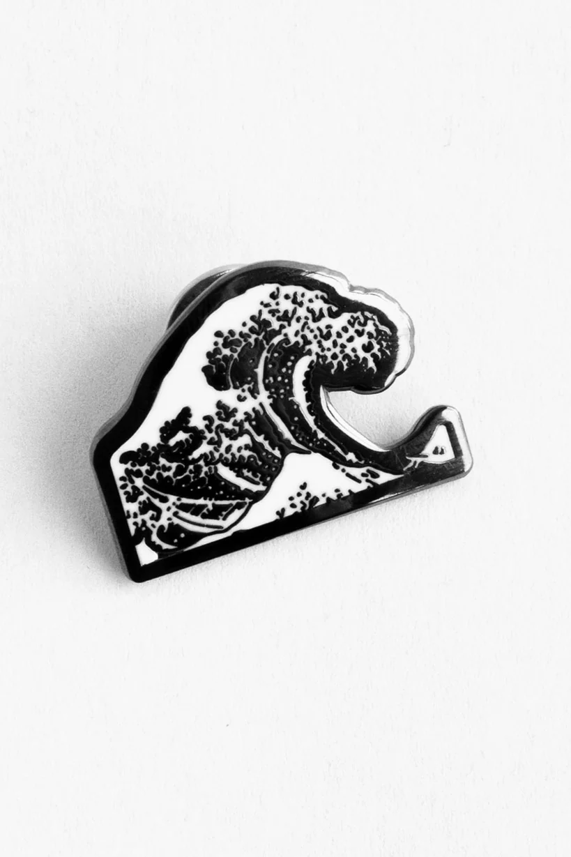 Kanagawa • Hard Enamel Pin - Image 3