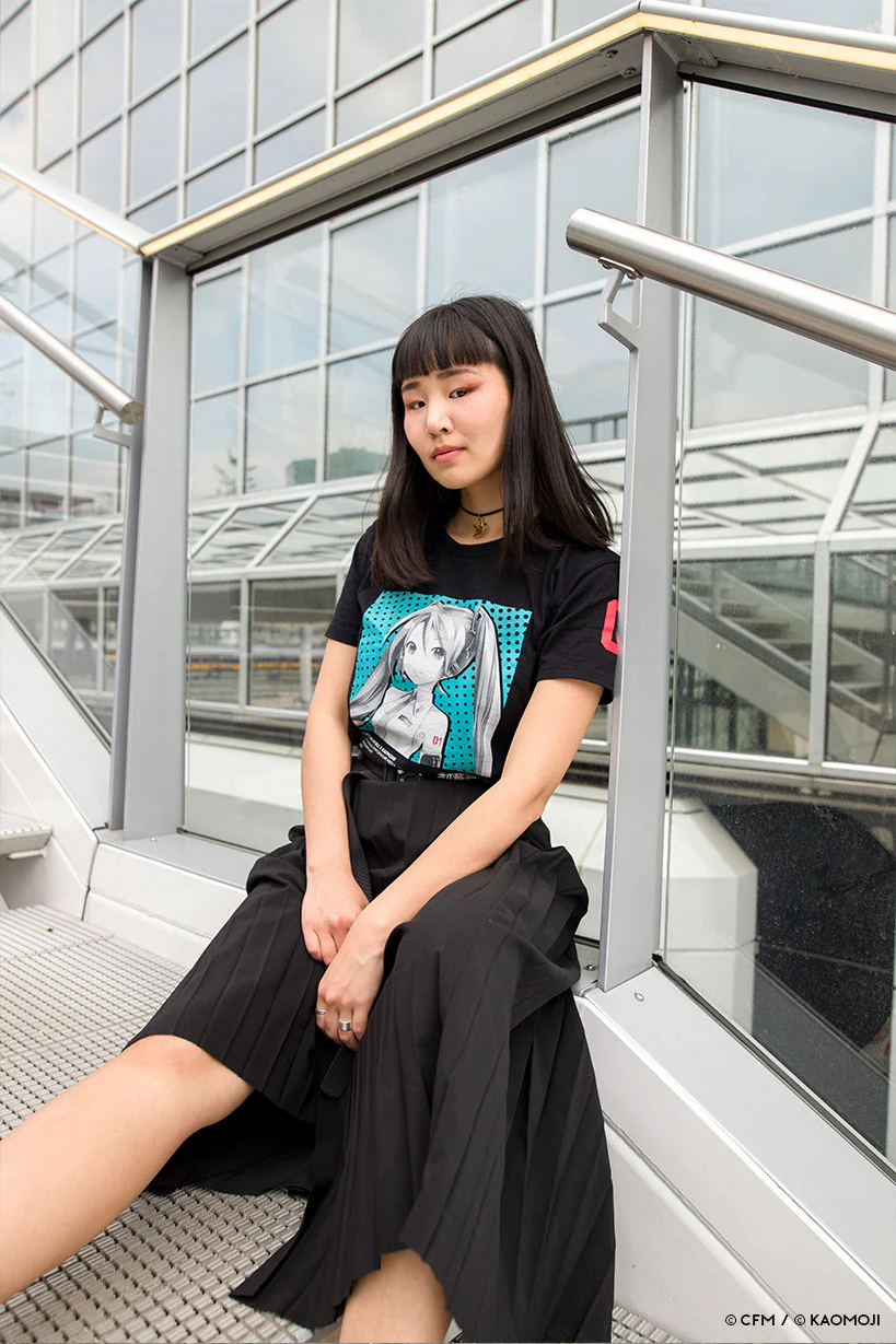 Miku 01 • T-shirt Black - Image 6