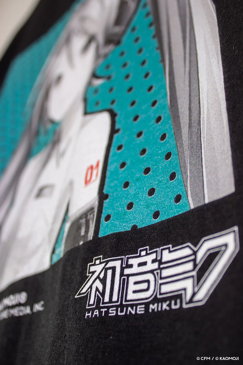 Miku 01 • T-shirt Black - Image 7
